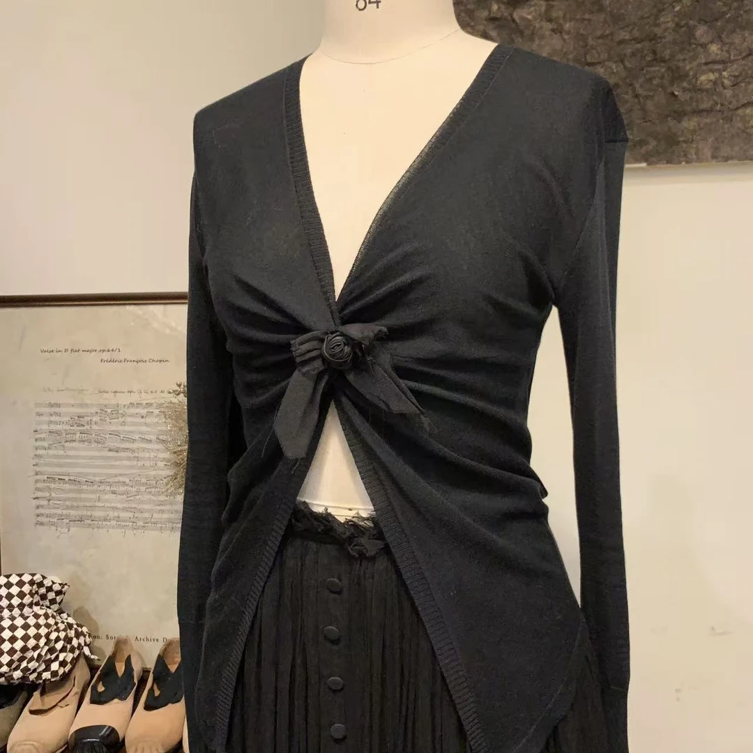 XHCHIC 设计师款高定V领修身长袖打底衫