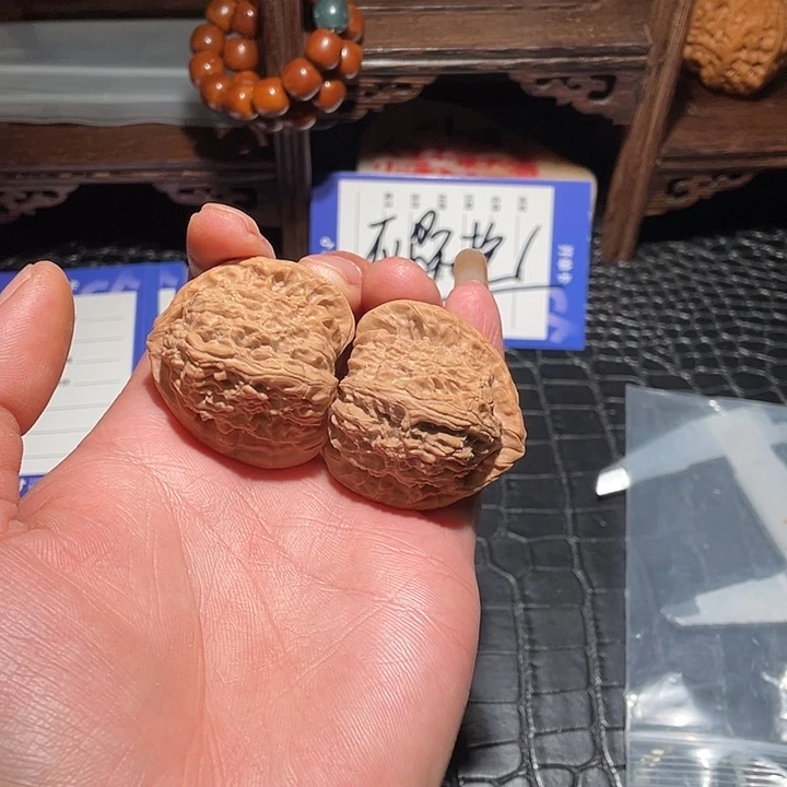 胖***达吊坠文玩核桃白狮子39