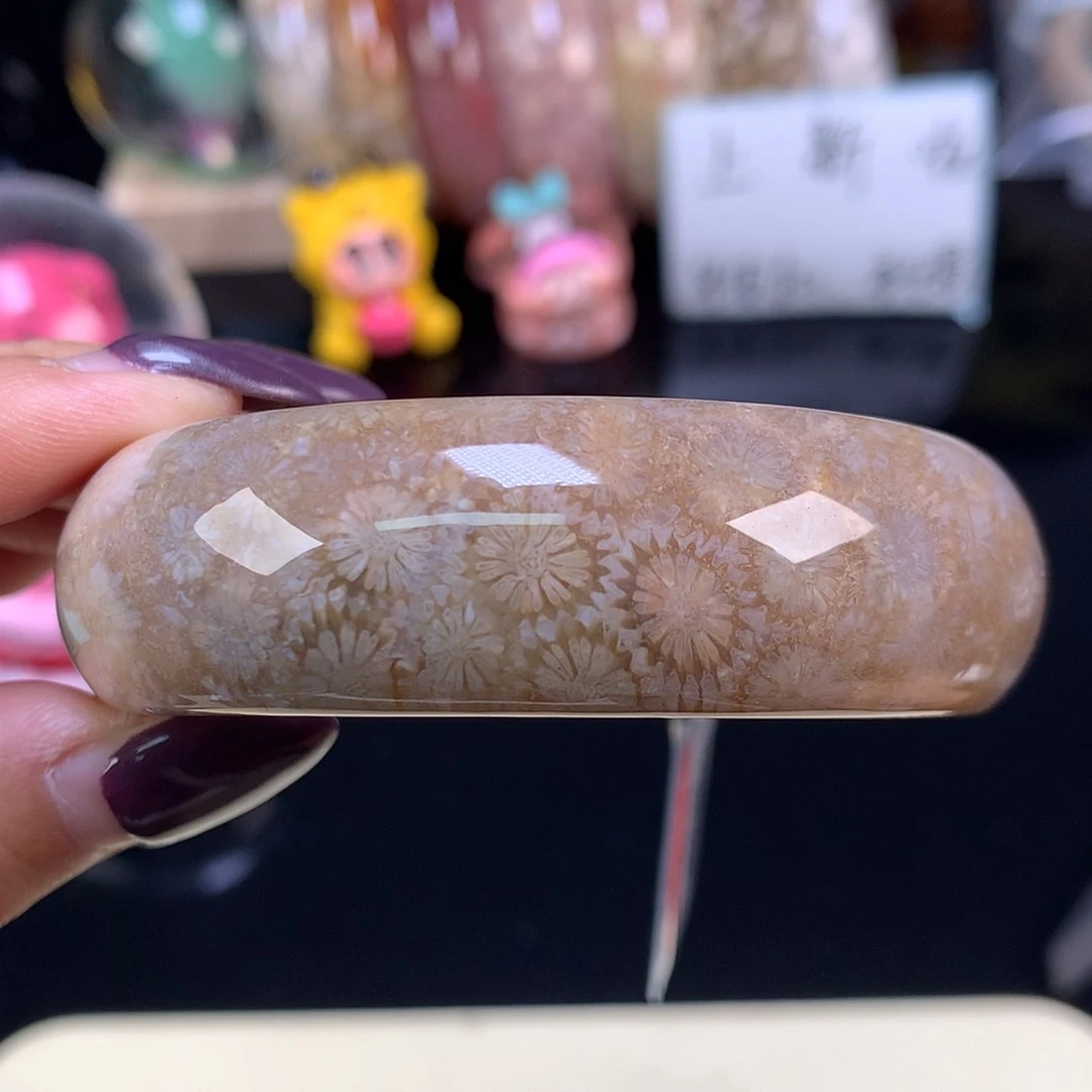 【闪购商品】颈饰未镶嵌硅化珊瑚（珊瑚玉）上新美货手镯54.7（52号）