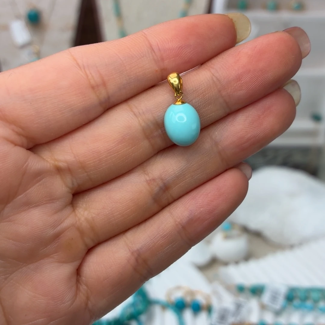 18K金镶嵌绿松石颈饰