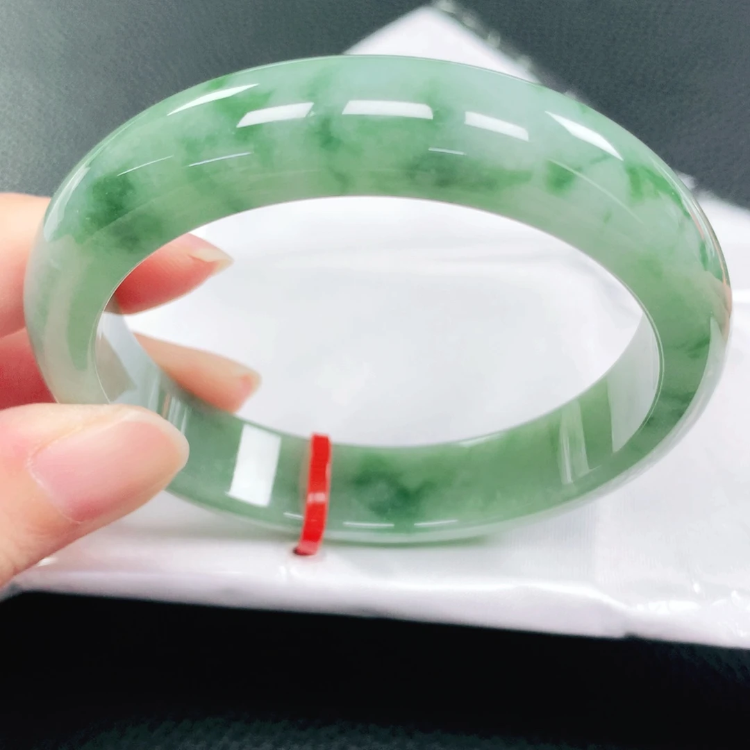 未镶嵌手镯翡翠57圈