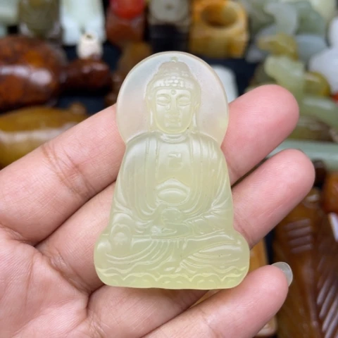蛇纹石玉未镶嵌颈饰9