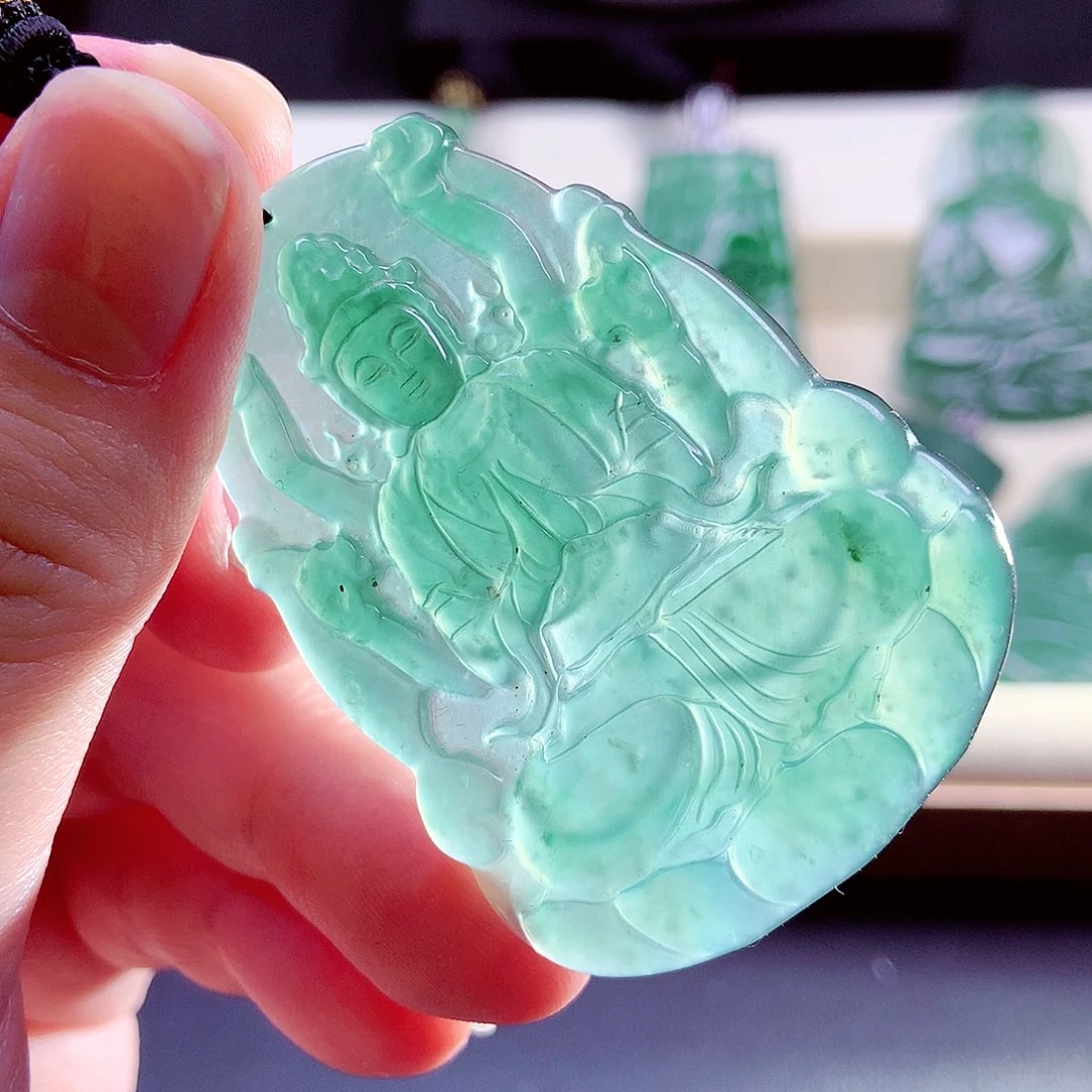 【闪购商品】颈饰未镶嵌翡翠天然