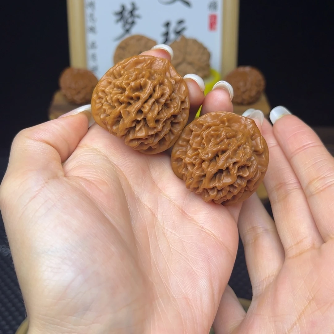 吊坠文玩核桃秦闷39打底