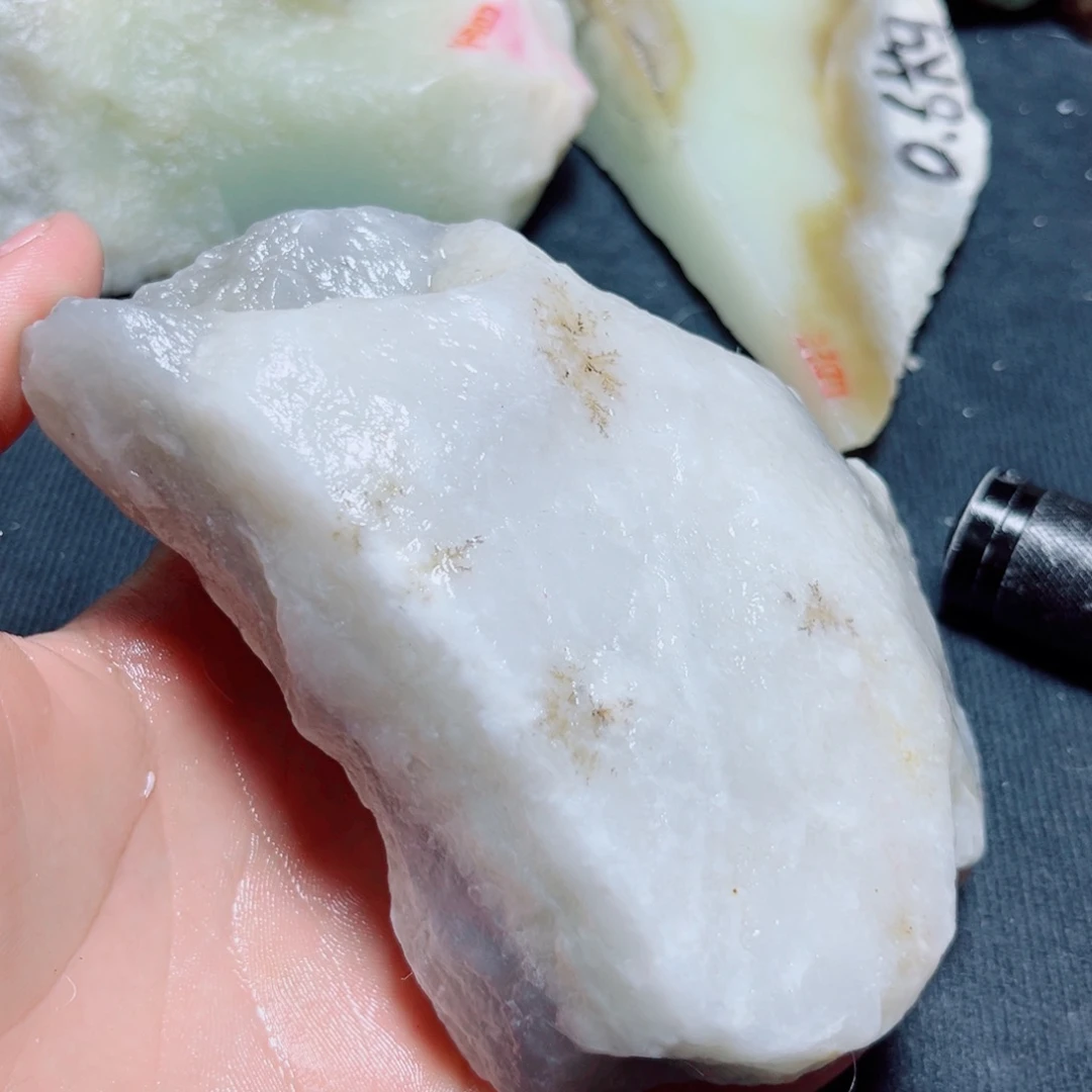 未镶嵌和田玉珠宝奇石