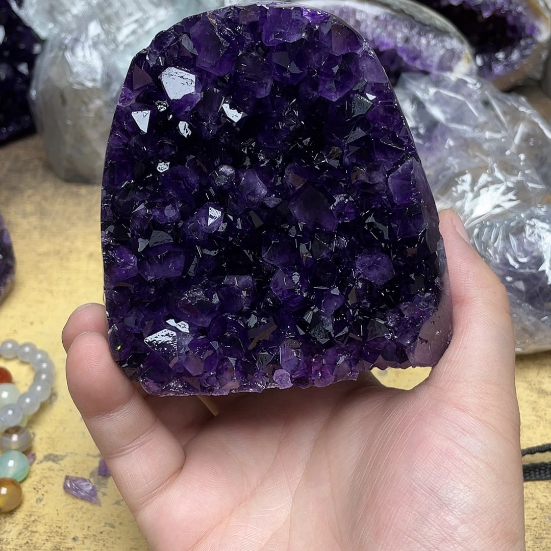 未镶嵌大型摆件（非配饰）紫晶