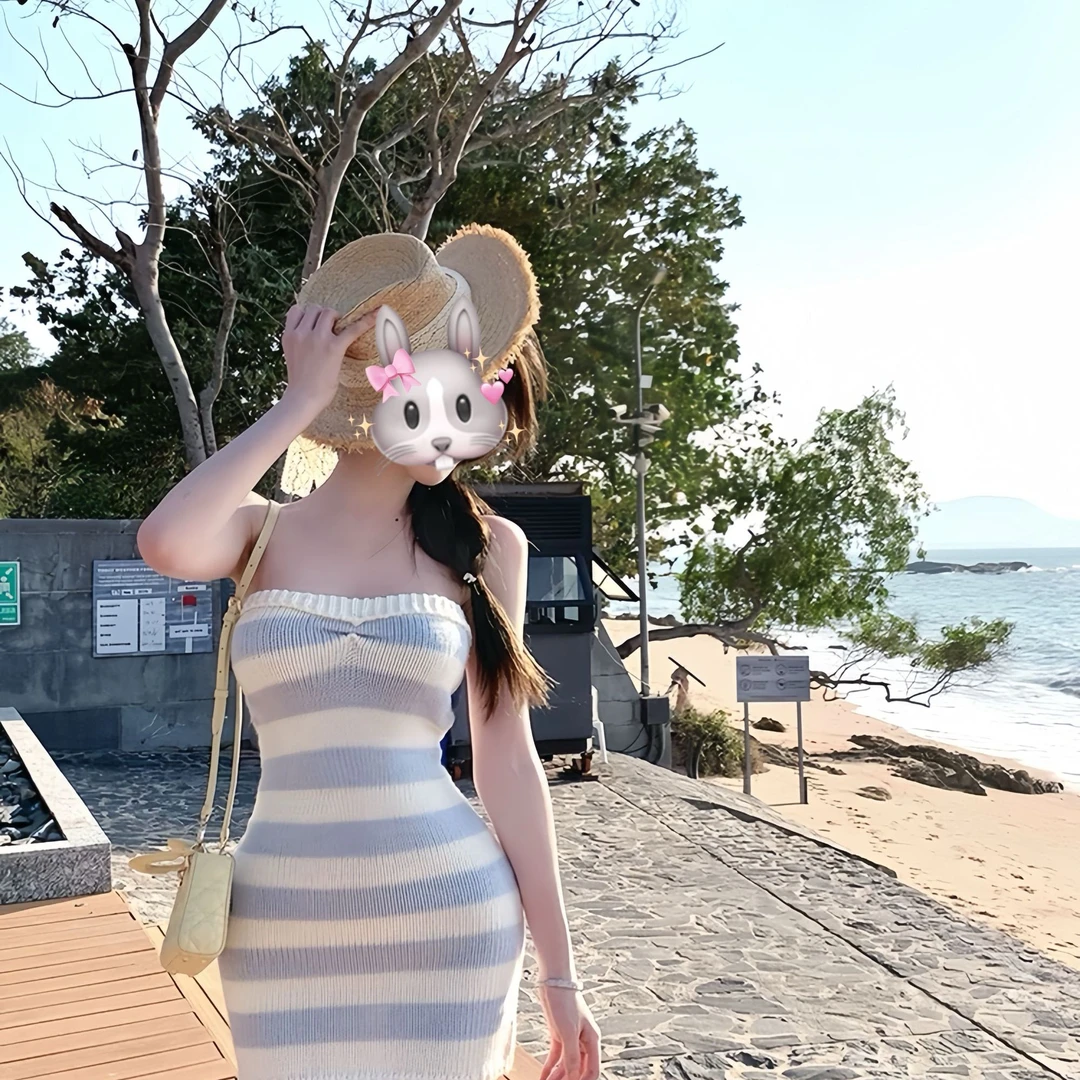 贵富•【清纯少女】巴罗岛条纹抹胸针织连衣裙女一字领收腰包臀短裙