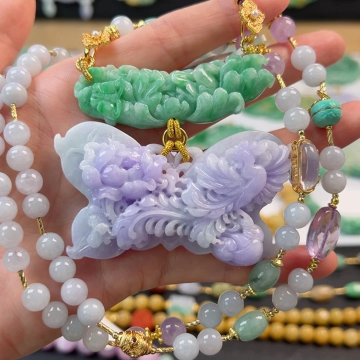 翡翠未镶嵌颈饰吊坠