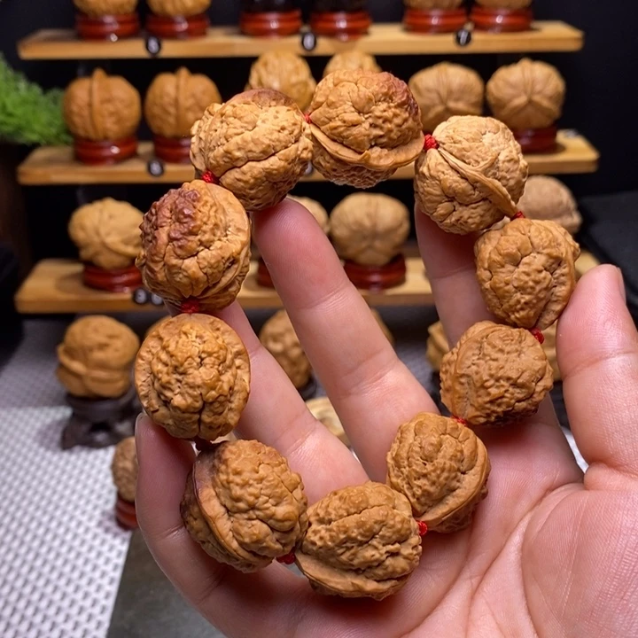 李***柯核桃云铁羊头蝉手串1号