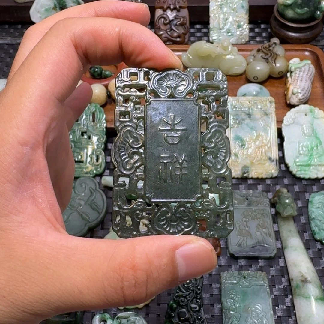 翡翠未镶嵌颈饰大***下翡翠颈饰未镶嵌