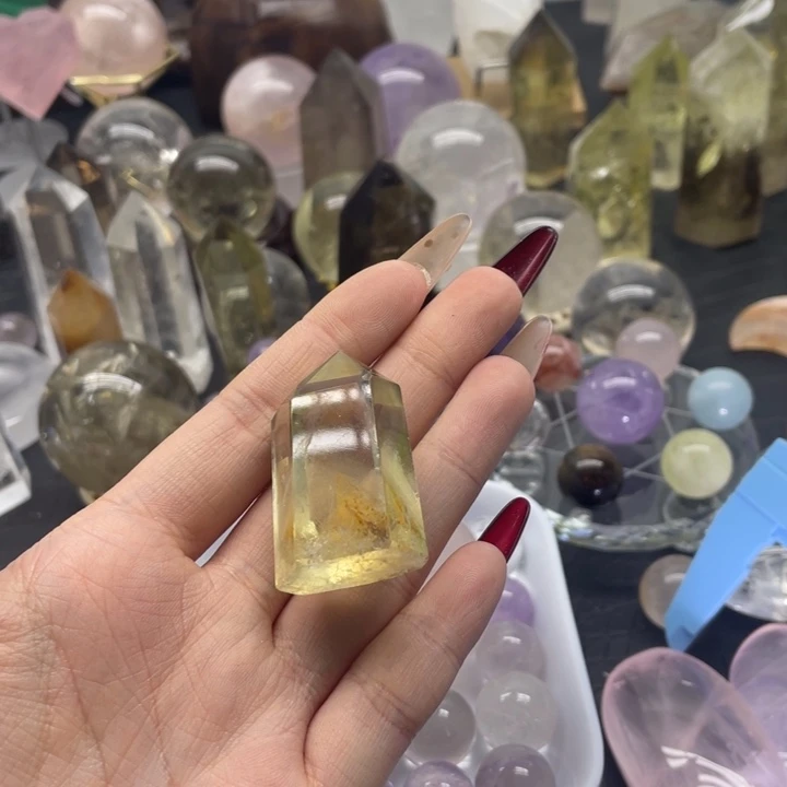 水晶43未镶嵌啊****嘞天然水晶