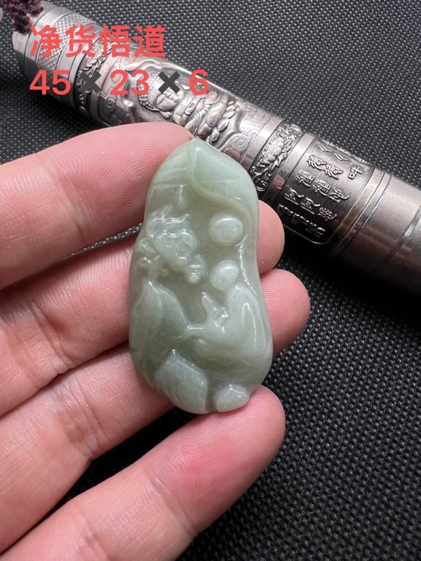 天然翡翠A，批发市场现金代购，看好再拍，不支持退换！！
