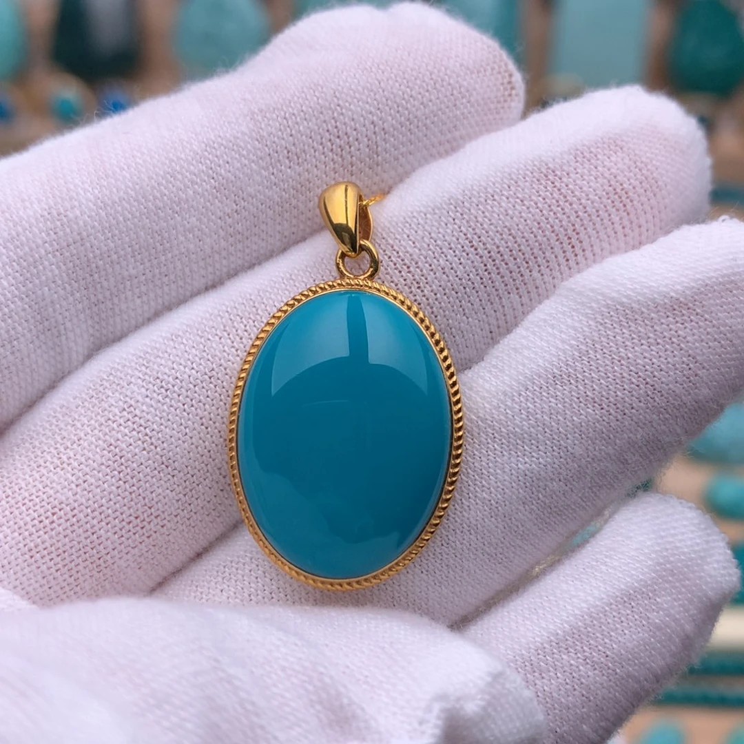 绿松石18K金镶嵌珠宝奇石