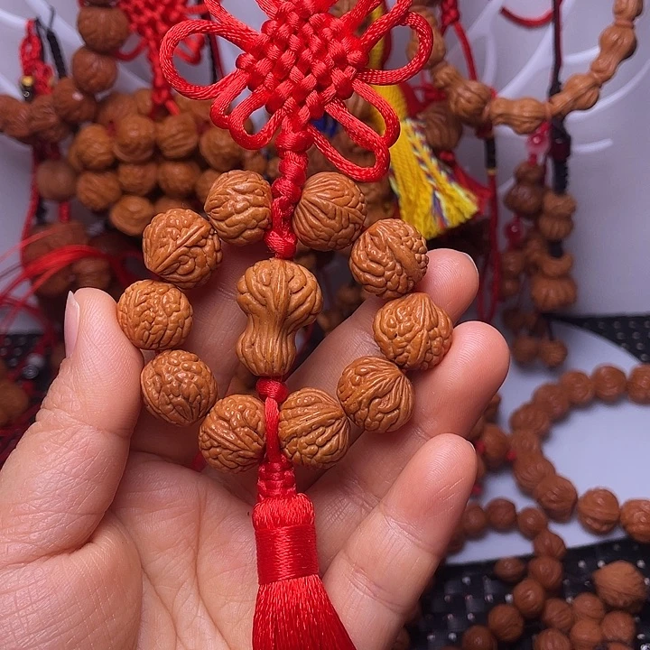 桃核吊坠龙纹桃枭