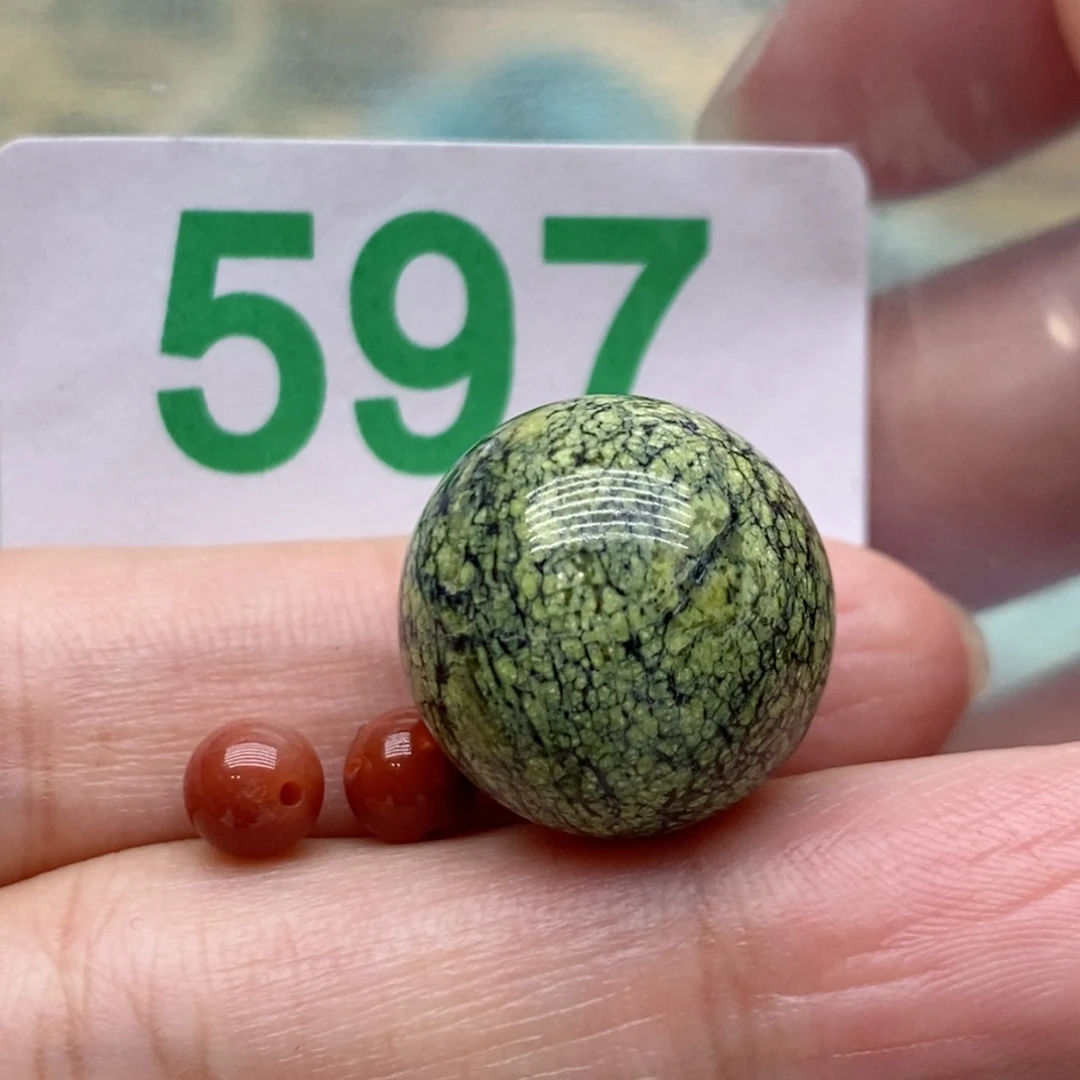 南红玛瑙未镶嵌珠宝奇石