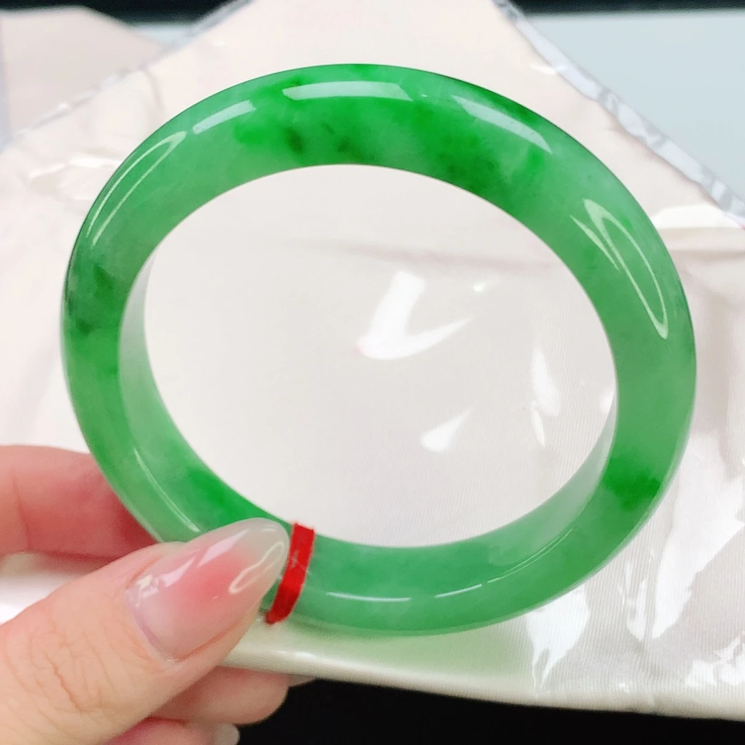 翡翠未镶嵌手镯698