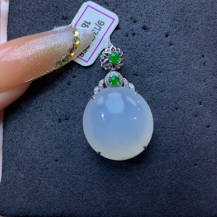 翡翠18K金镶嵌手链翡翠