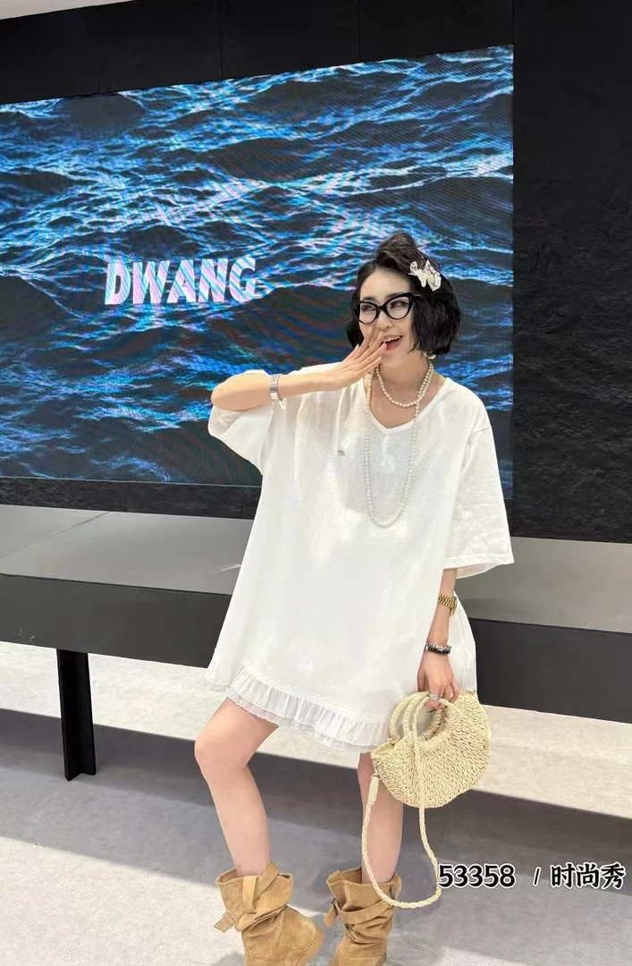 W阿薇-纯欲风蕾丝边宽松裙 53358