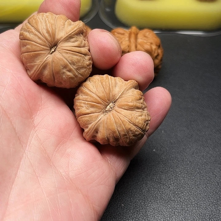****啦文玩核桃吊坠36全品南瓜