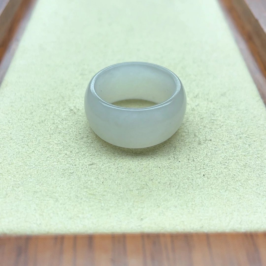 未镶嵌戒指和田玉46冰白轮胎16码