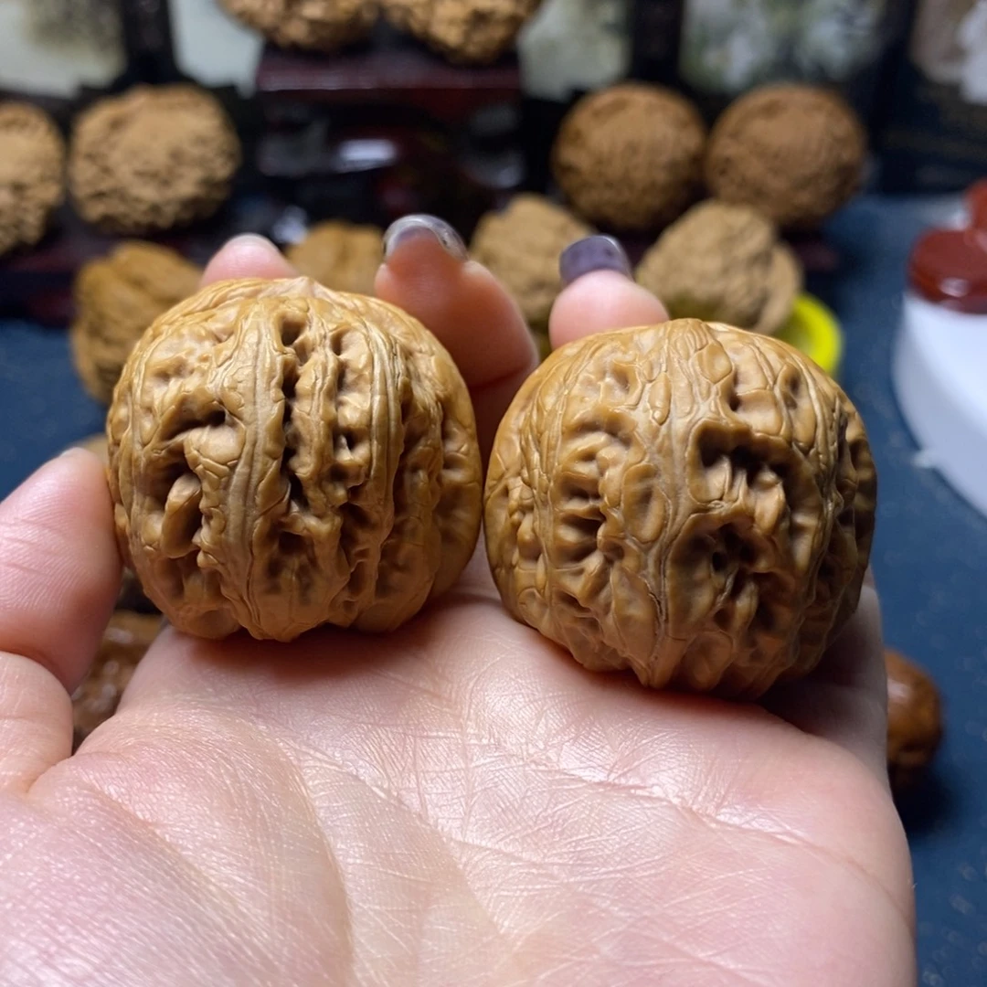 文玩核桃吊坠元宝40尺01