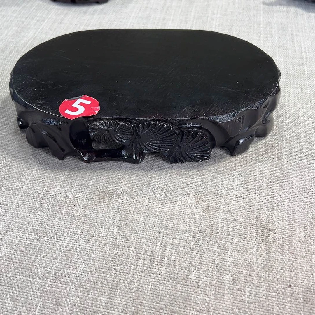 红木底座精雕工艺品