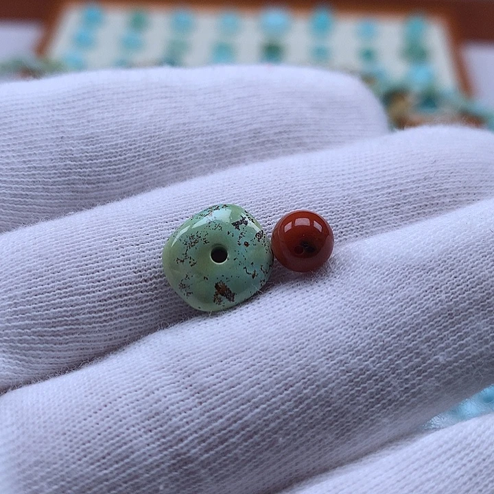 南红玛瑙未镶嵌珠宝奇石