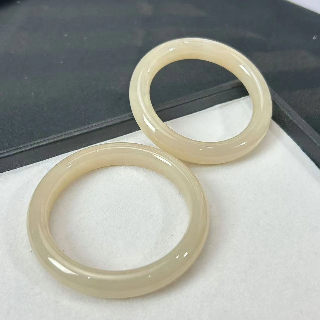 【缺货】和田玉藕粉手镯多样性发一/有瑕（53-60）11*9  V0281