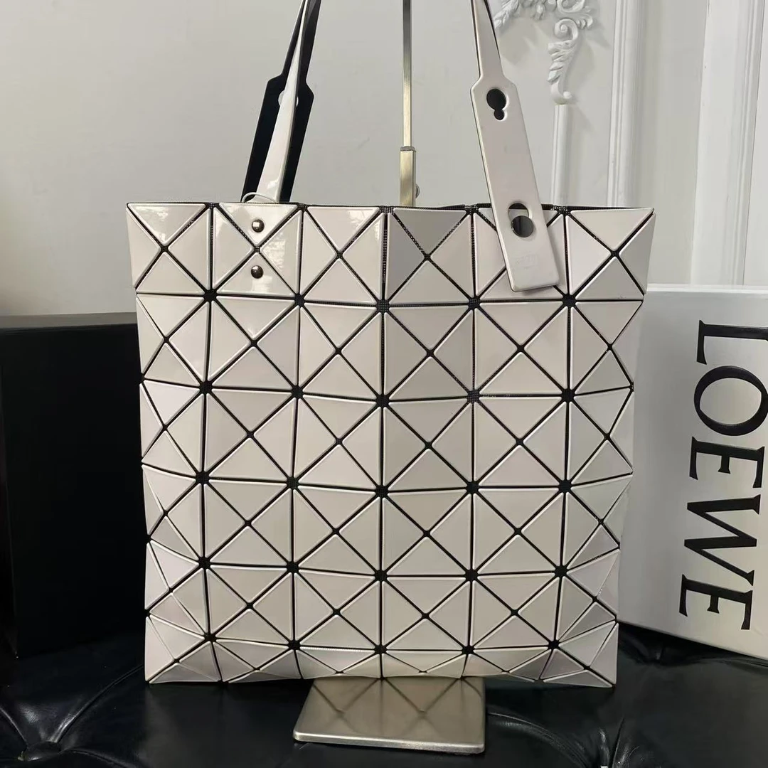 Issey Miyake/三宅一生 单肩包 单肩包 mi6080/2502