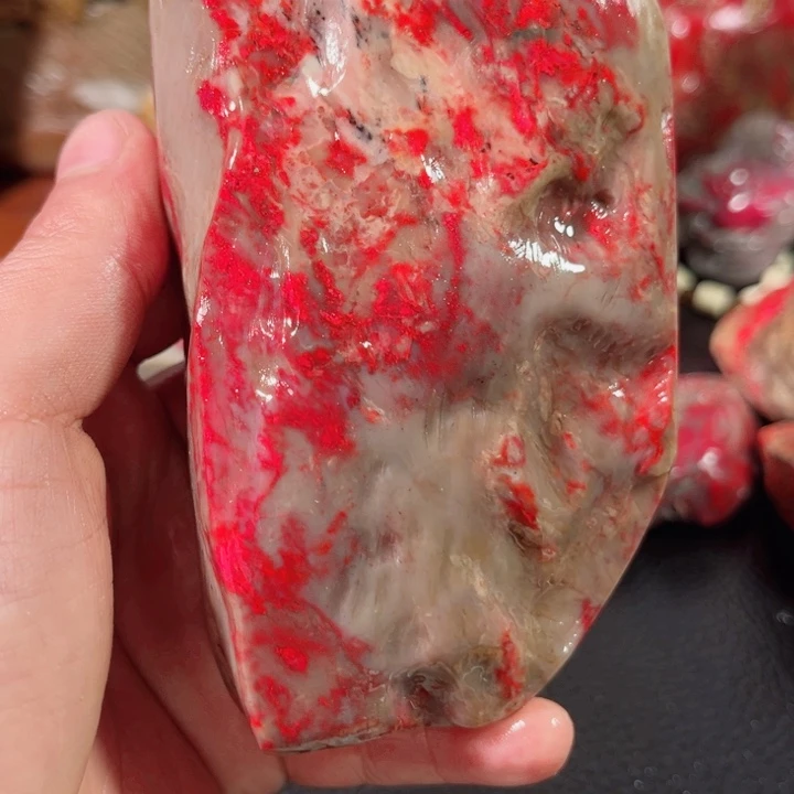 昌化鸡血石昌化鸡血石