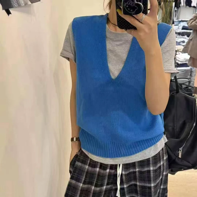 2025秋季新款韩版叠穿百搭V领针织毛衣无缝一体减龄坎肩马甲女006