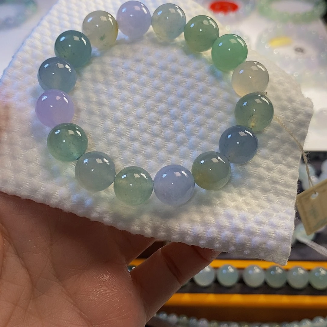 定制翡翠未镶嵌翡翠.