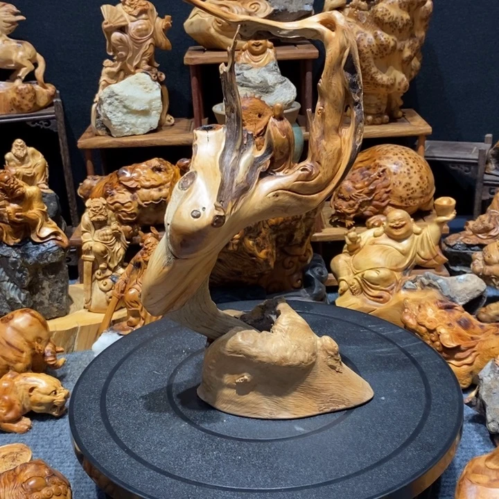 柏木（崖柏）崖柏根雕无像佛