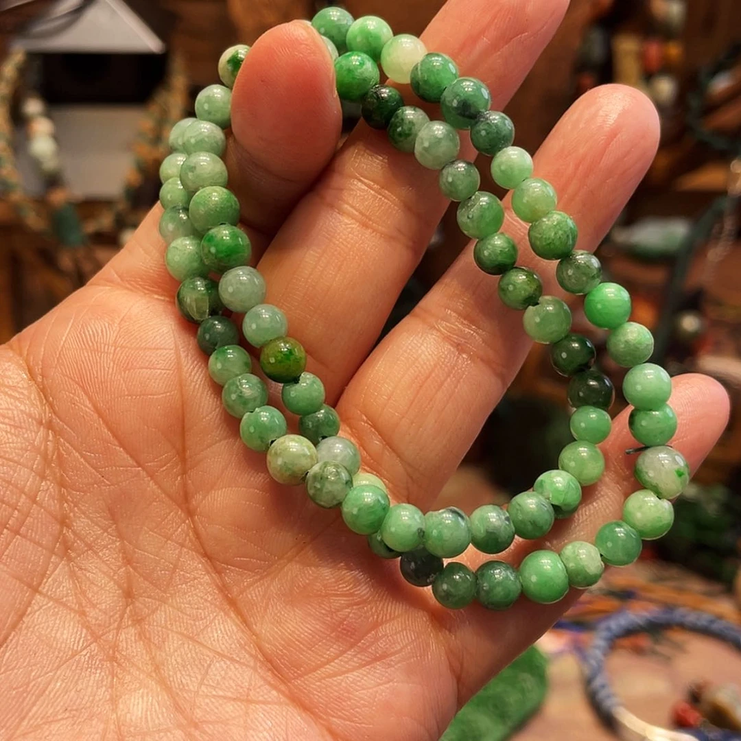 【闪购商品】翡翠未镶嵌吊坠(赠链)