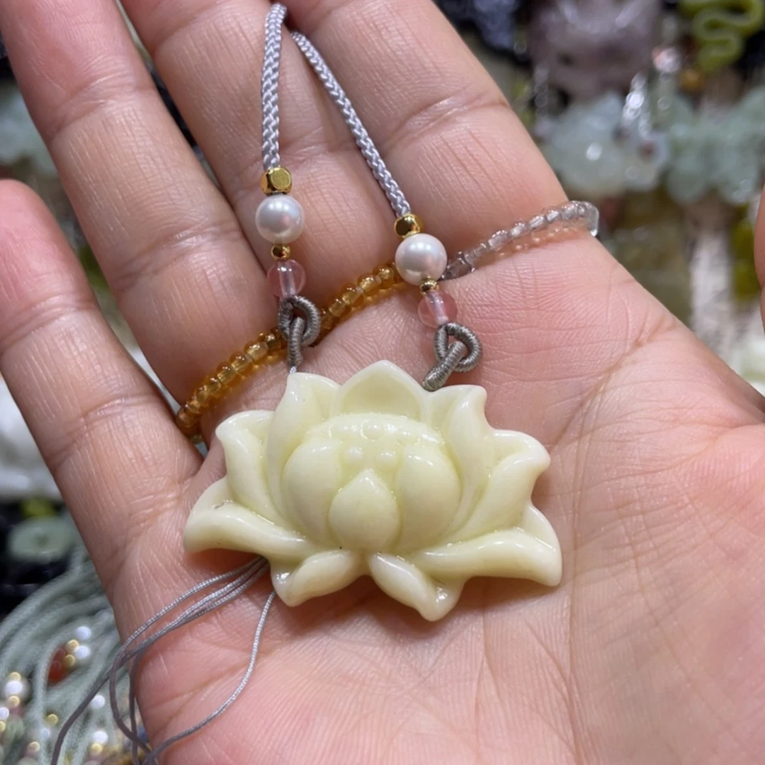 【闪购商品】岫玉颈饰未镶嵌9吊坠