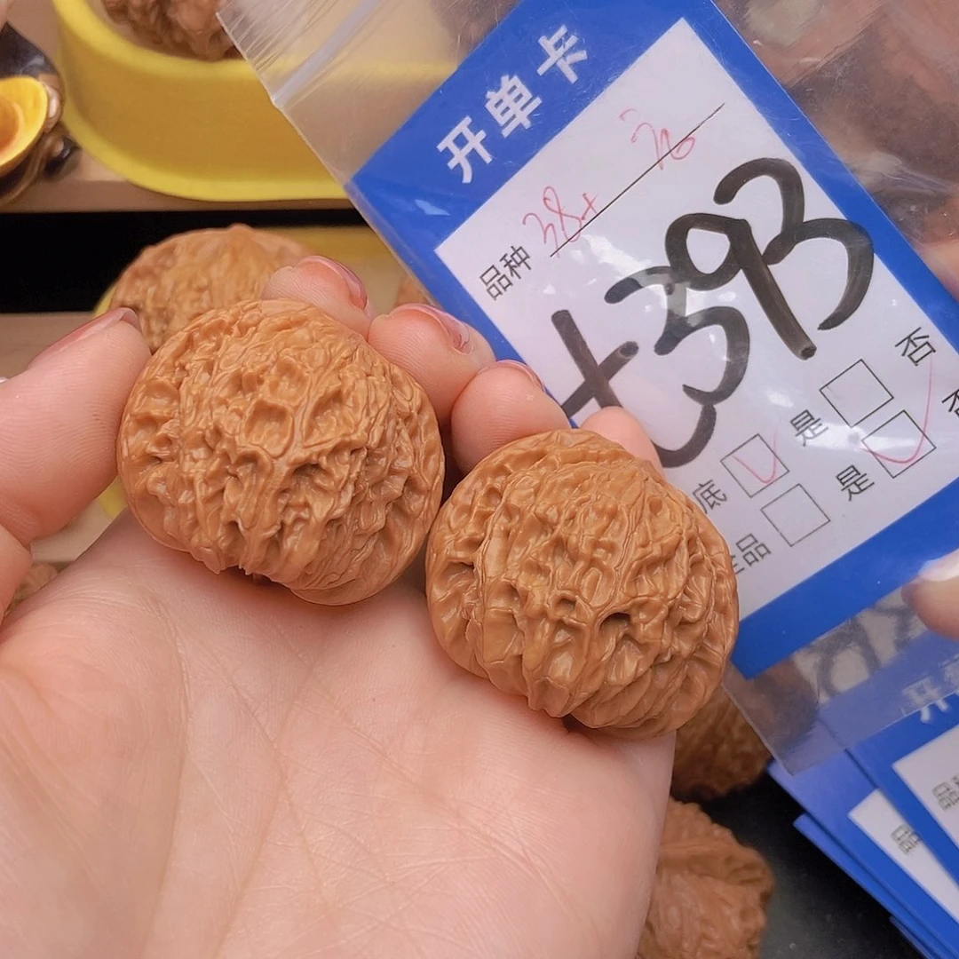 桃核吊坠核桃磨盘狮子头