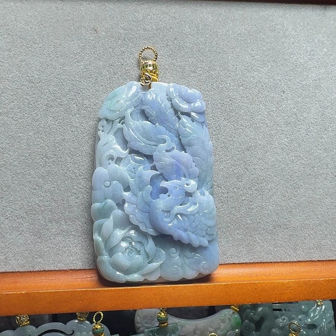 吊坠(赠链)未镶嵌翡翠