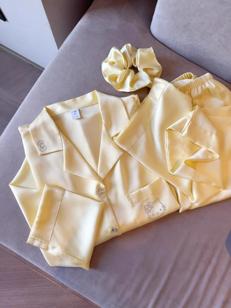 少女可爱烫钻冰丝HelloKitty睡衣女春秋季新款家居大码套装可外穿