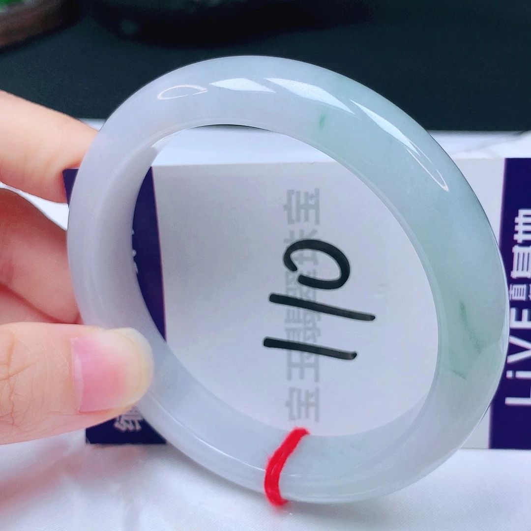 未镶嵌手镯翡翠58圈口