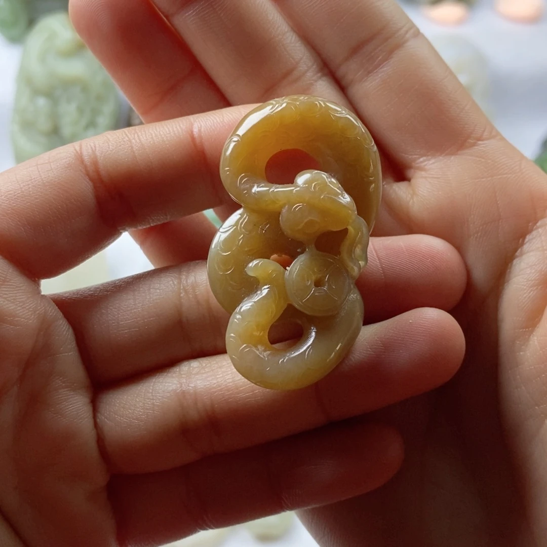 未镶嵌和田玉挂件