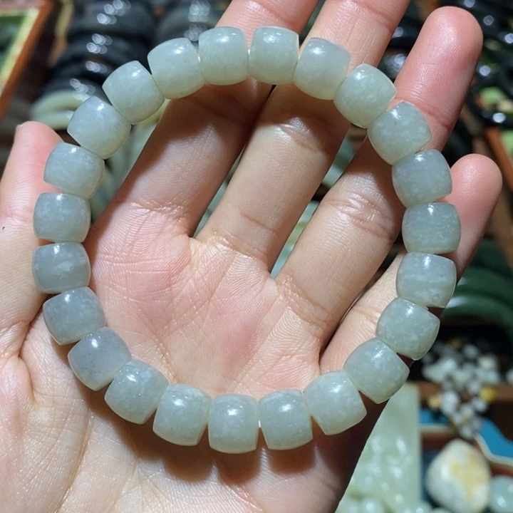 和田玉手串未镶嵌
