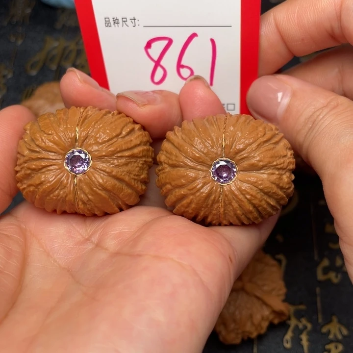 吊坠桃核文玩的好