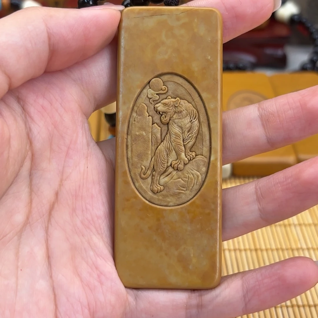 石材，龙咯摸摸摸我我中央音乐学院