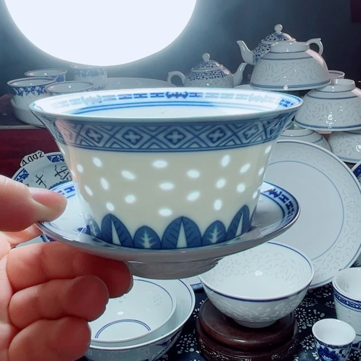 青花玲珑三才盖碗薄的