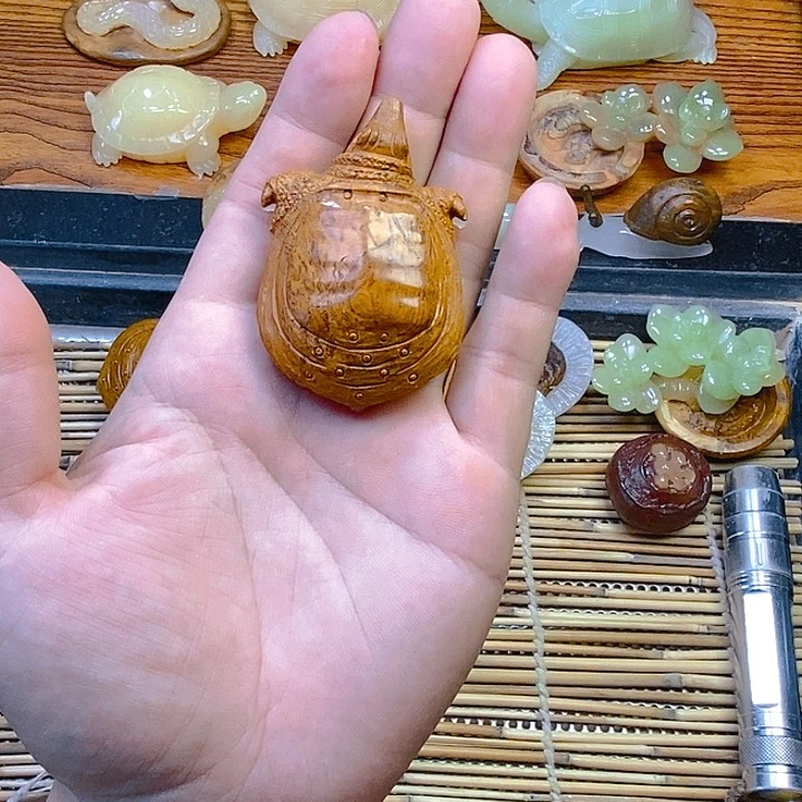 【闪购商品】砖雕十**里天然一体雕刻