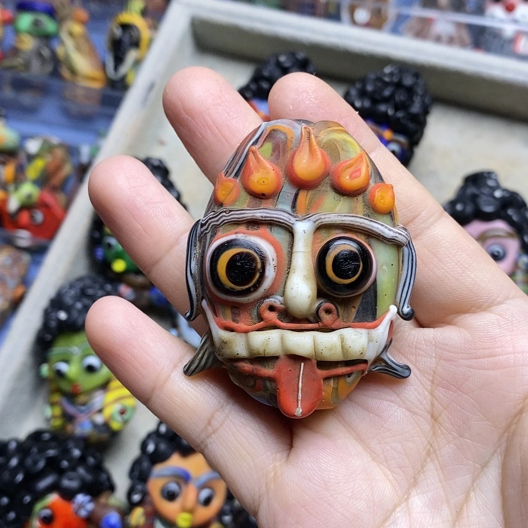 颈饰琉璃大巴龙一个039