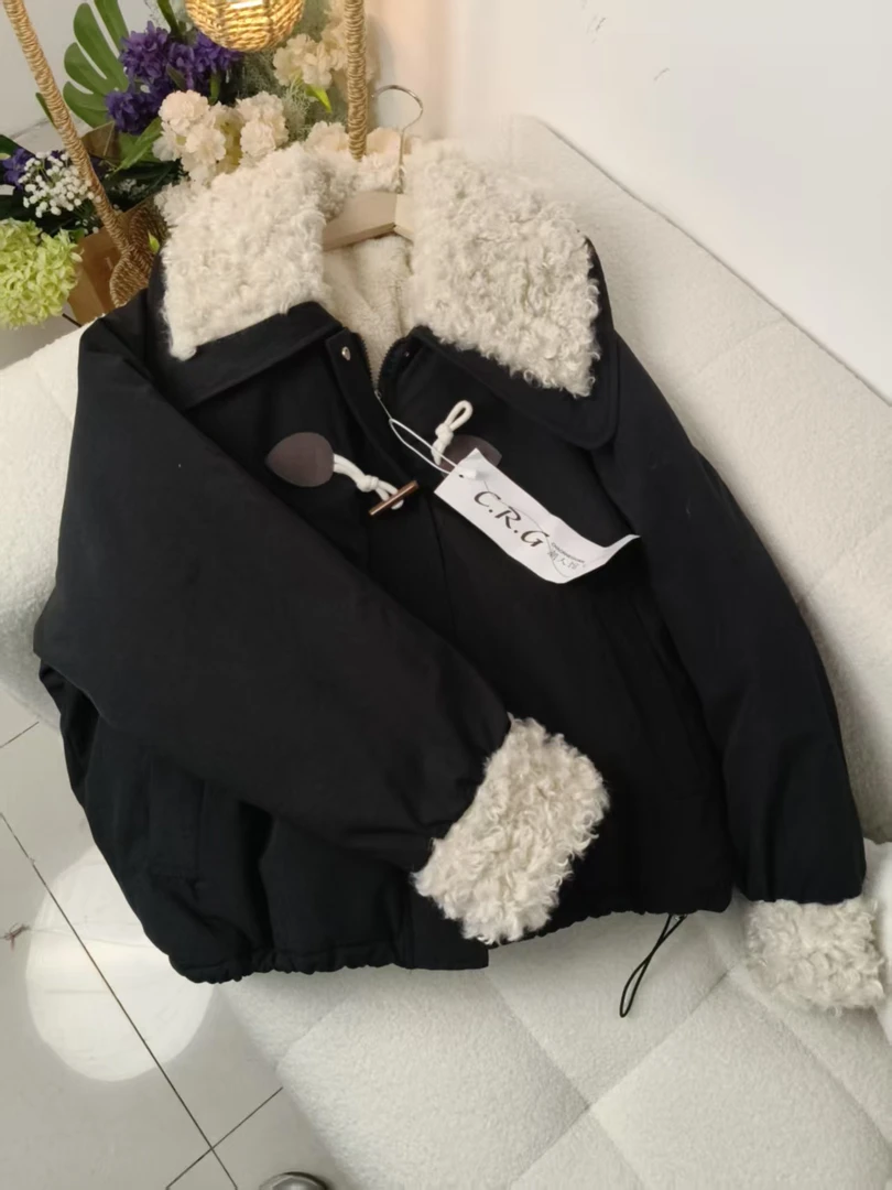 568区2530黑色百搭翻领女士休闲风短外套加厚宽松型厚款