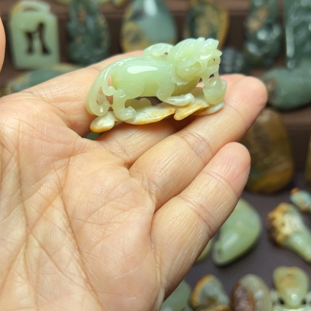 【闪购商品】岫岩河磨玉（透闪石质玉）未镶嵌颈饰