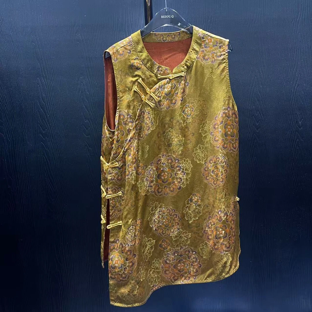 69523 北欧青如意花新中式马甲（衣长75）