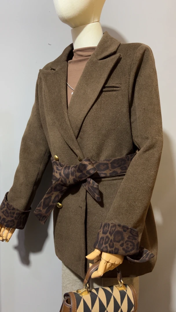 秋冬韩版气质时髦豹纹袖口拼接毛呢夹棉腰带收腰显瘦西服外套
